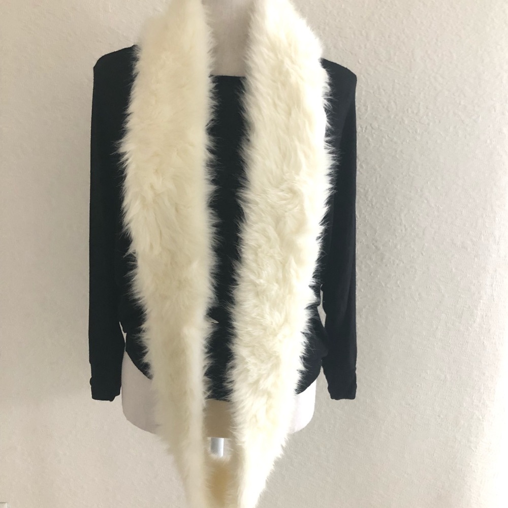 Cream Soft Cozy Fluffy Infinity Scarf - Picture 4 of 6